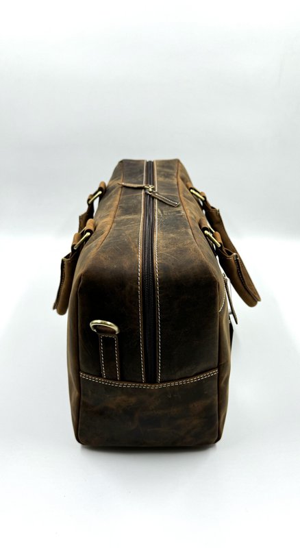 Håndlavet brun "Hunter" læder rejsetaske – Artisan 46 cm kompakt weekender med indvendig skillevæg