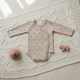 Nuvinokids® Strikket Baby Romper Blød Beige