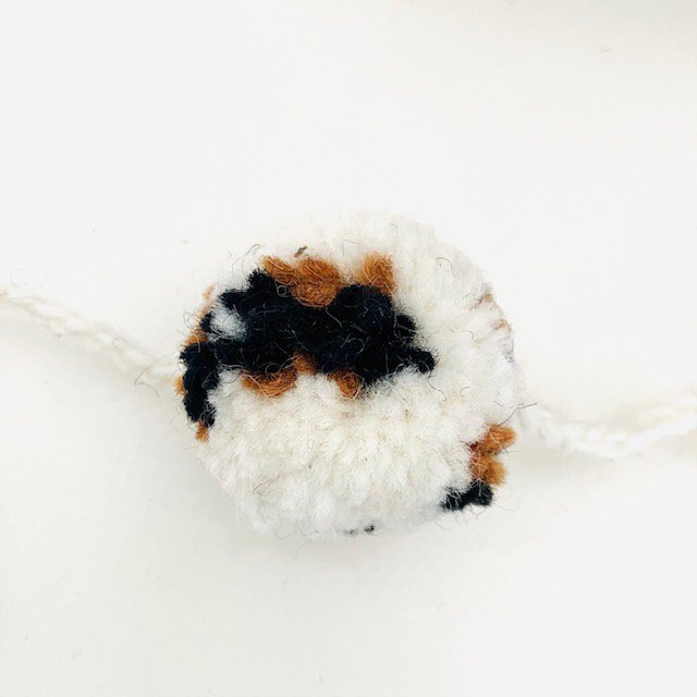 Luna -Leena Garland Pom Pom Leopard - L 2m - 100% weiche Wolle - handgefertigt in Nepal