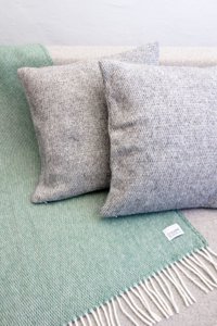 Wool blanket / cuddly blanket pickstitch greenstone