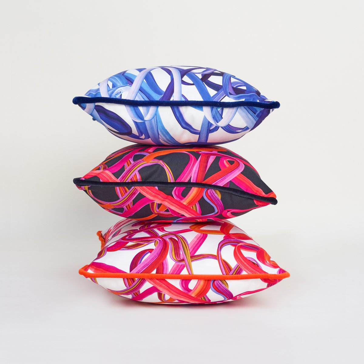 Cushion Rubans pink (30x50)