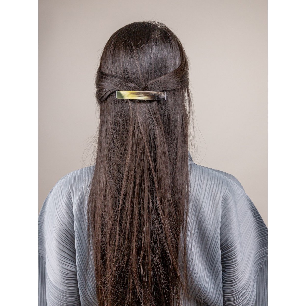 Petite barrette rectangulaire en corne noire africaine