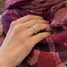 Silver tangle small ring