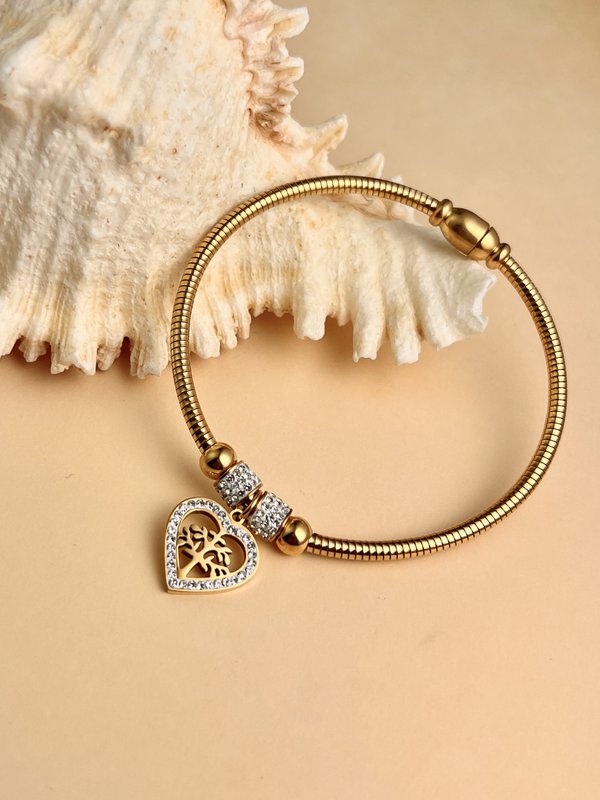 Pulsera bancaria con encantos de corazón