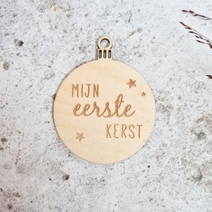 Christmas bauble – my first Christmas stars text on the bauble