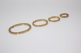 Topaz Safari Set