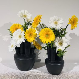 Tube vase