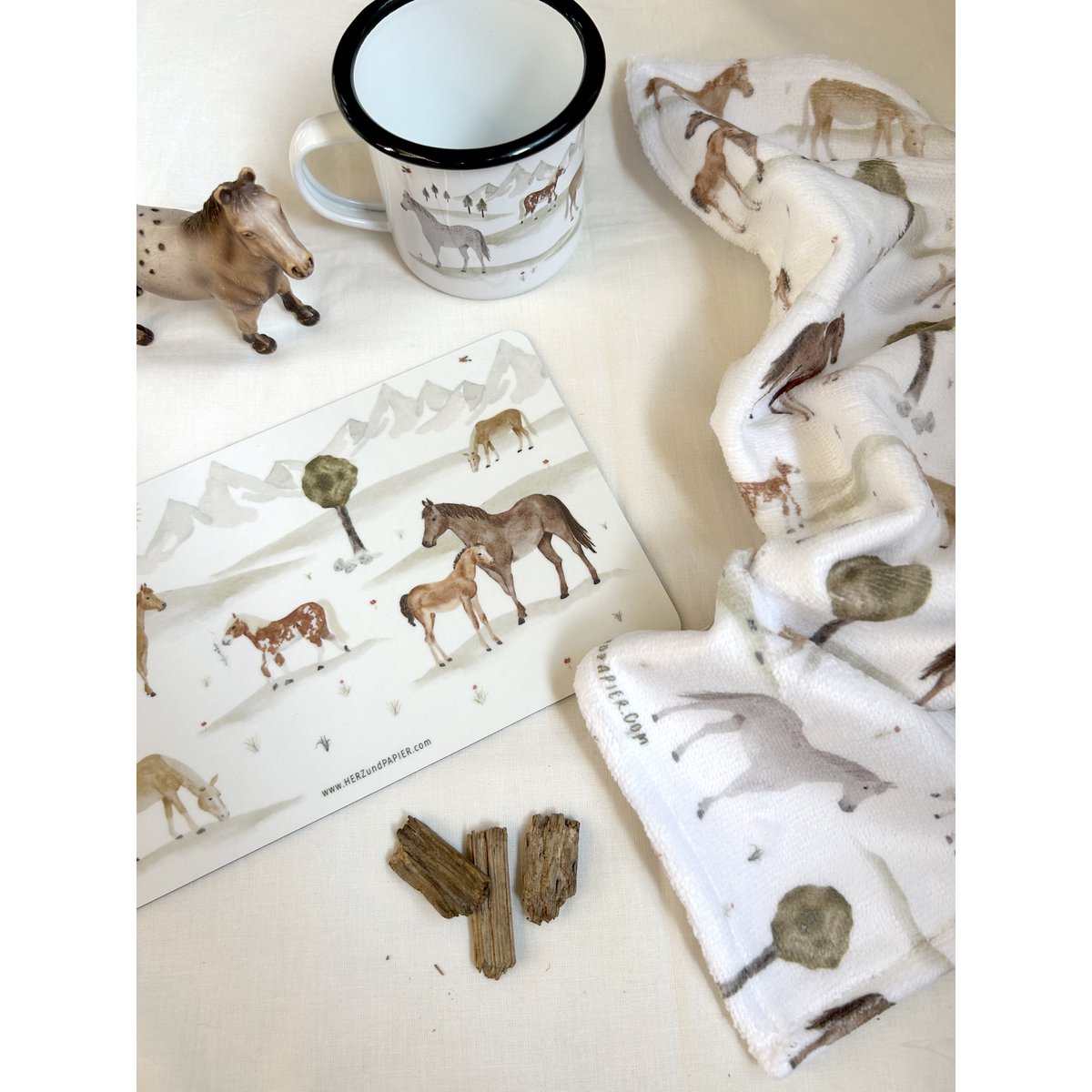 Emaille Tasse Pferde | Becher | Kinderbecher | Pferd | Pony | Reiten | Reiterin | Aquarell | Wasserfarbe || HERZ & PAPIER