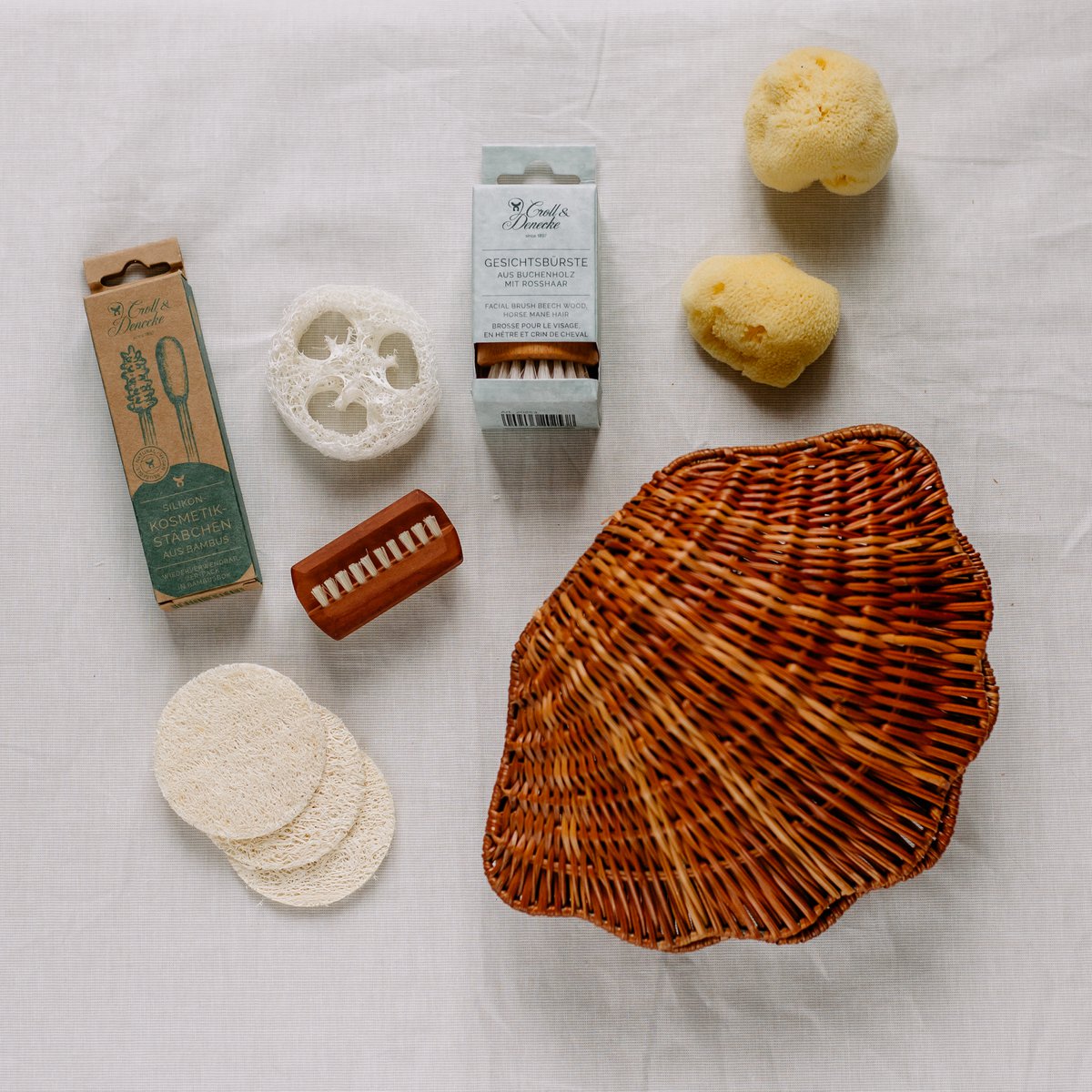 Loofah slices as soap dishes