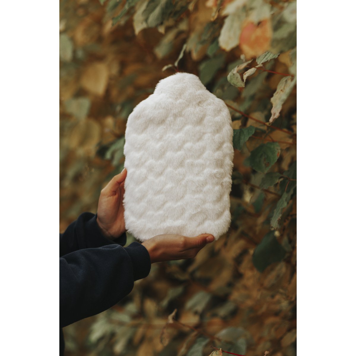 Hot water bottle fluffy hearts 0.8L