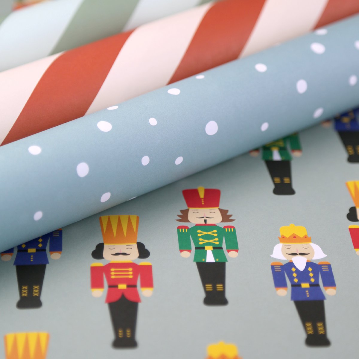 Geschenkpapier Weihnachten Nußknacker Walter