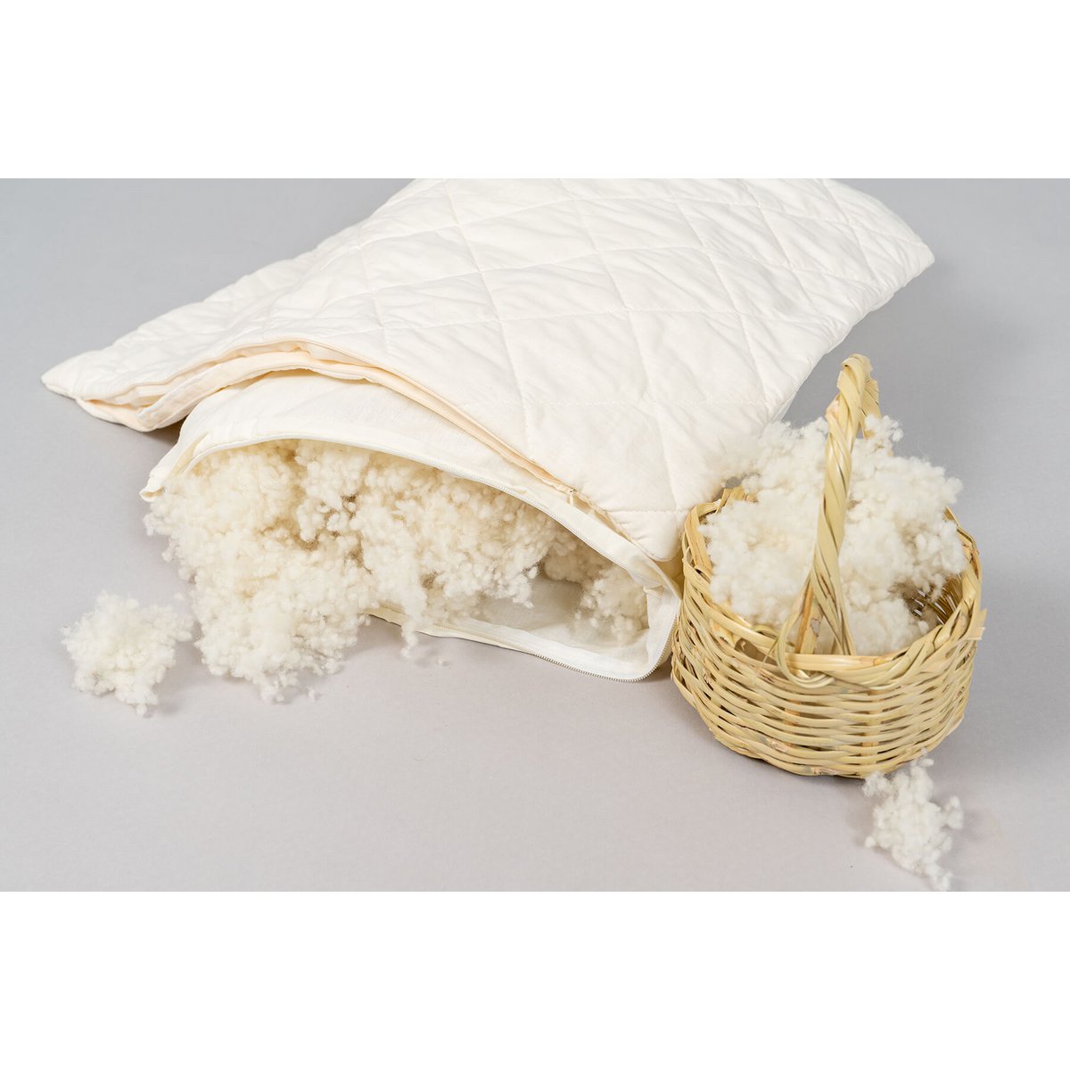 Merino woolen pillow
