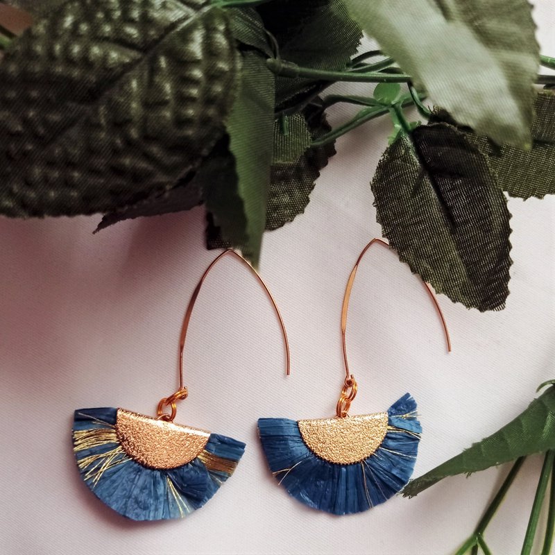 Freedom Fan Necklace