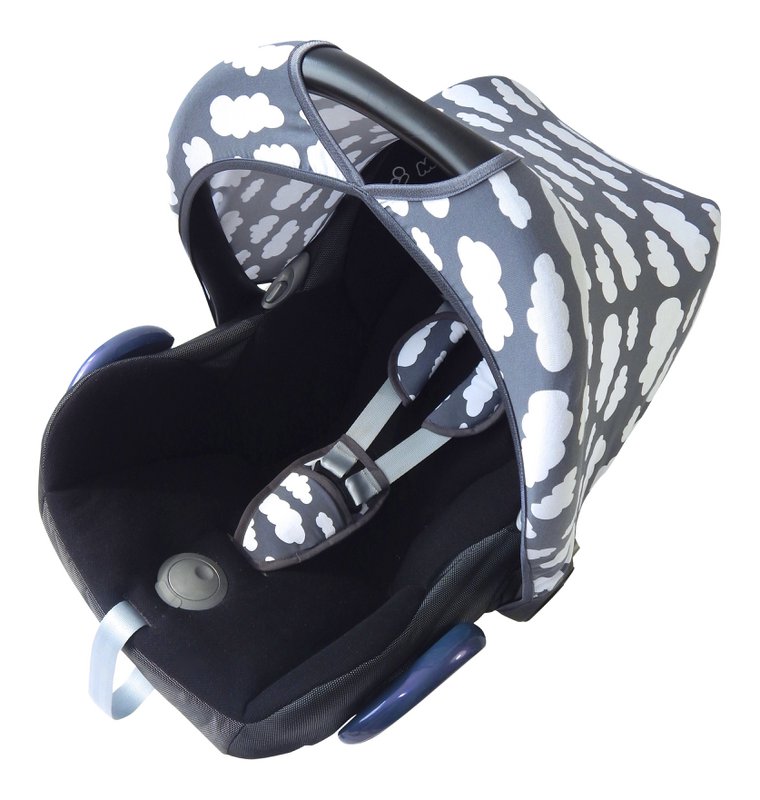 Maxi Cosi Belt Protectors - Gray with White Clouds