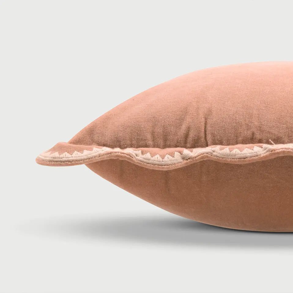 Kussenhoes | Mirage Scallop Abrikoos kussenhoes van Sanctuary Living