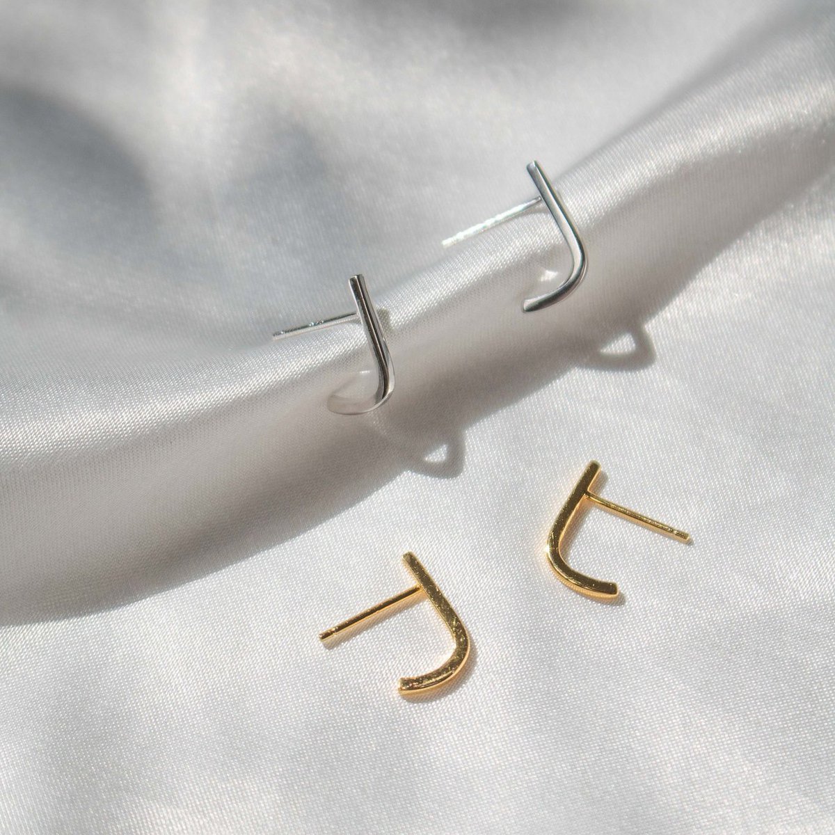 CAPTAIN HOOK earrings