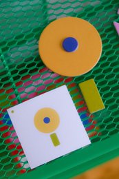 Puzzle Kształty - 60 klocków z 30 kartami