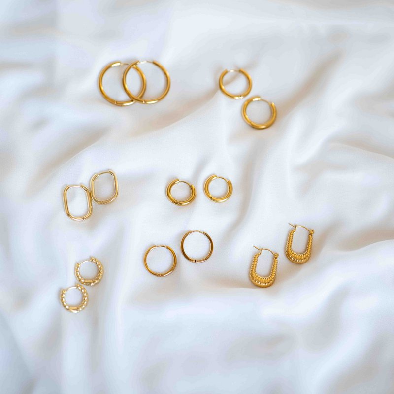 Huggie Hoops