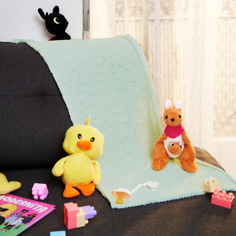 NEEDLE IT® Komplet begynderstrikkesæt med strikkepinde – DIY strikke babytæppe – gaveide (mynte)