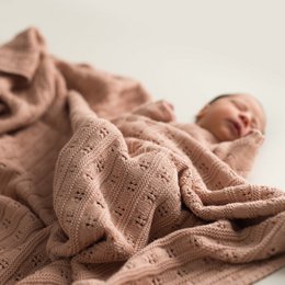Babytæppe gennembrudt pink