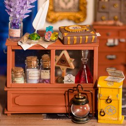 RoboTime, DIY Huisje, Alice's Tea Store avec éclairage LED, DG156, 20X14X22CM