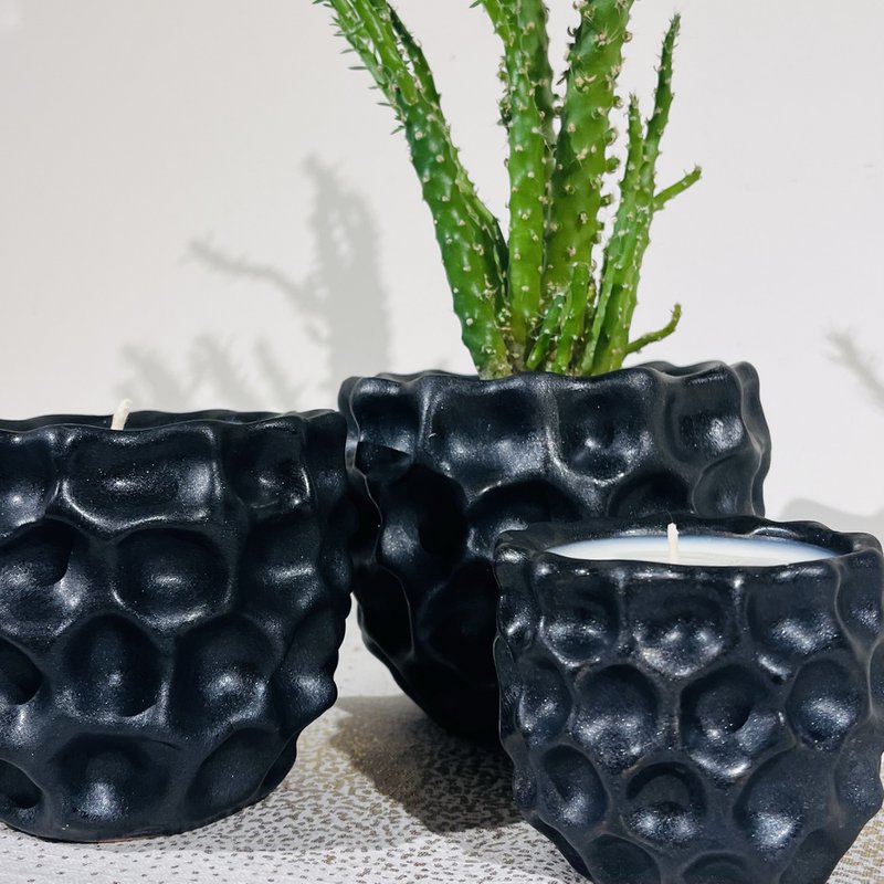 Large Flower Pot