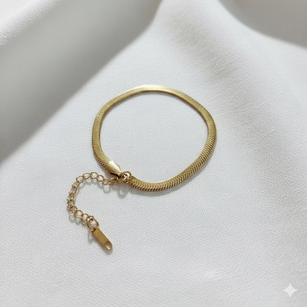 Lamar – 18K vergulde stalen armband met visgraatmotief, verstelbaar en hypoallergeen