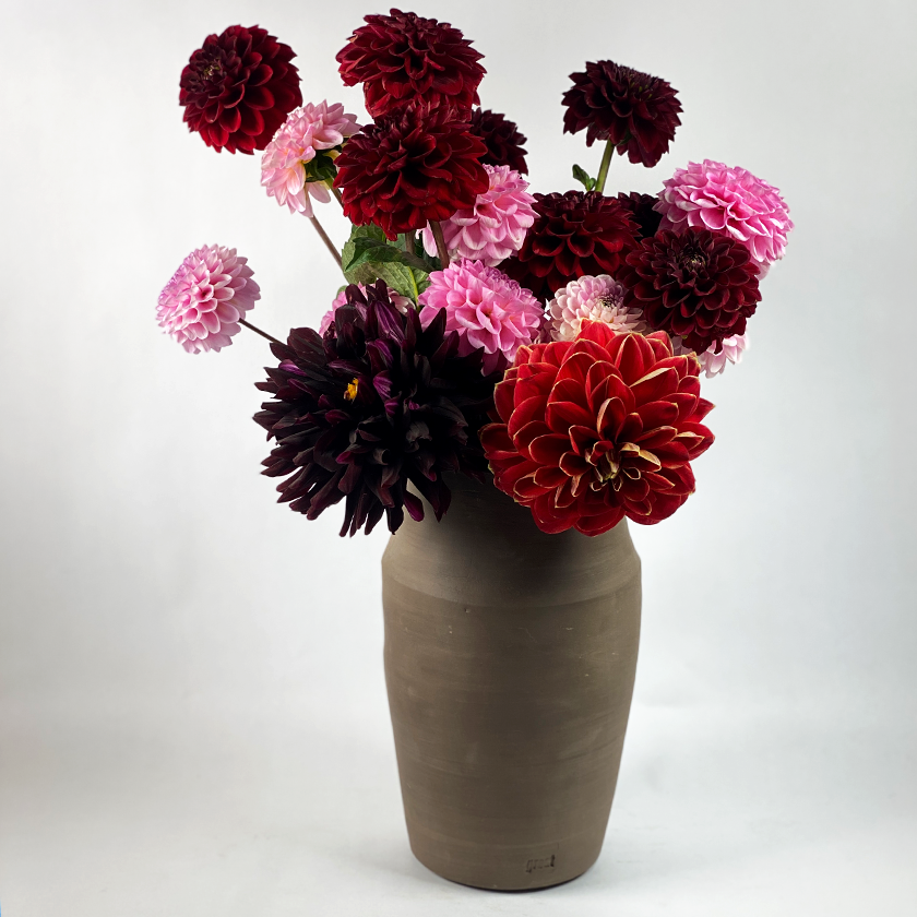 Waimea Vase Naked | Ceramic | Plant pot |wabi sabi | Clay | handmade | dutch design