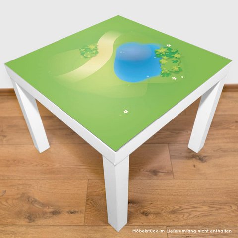 Spielmatte - Graslandschaft mit Teich