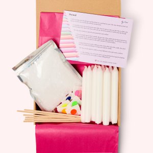 DIY Box Dip Dye-kaarsen: Neon-editie