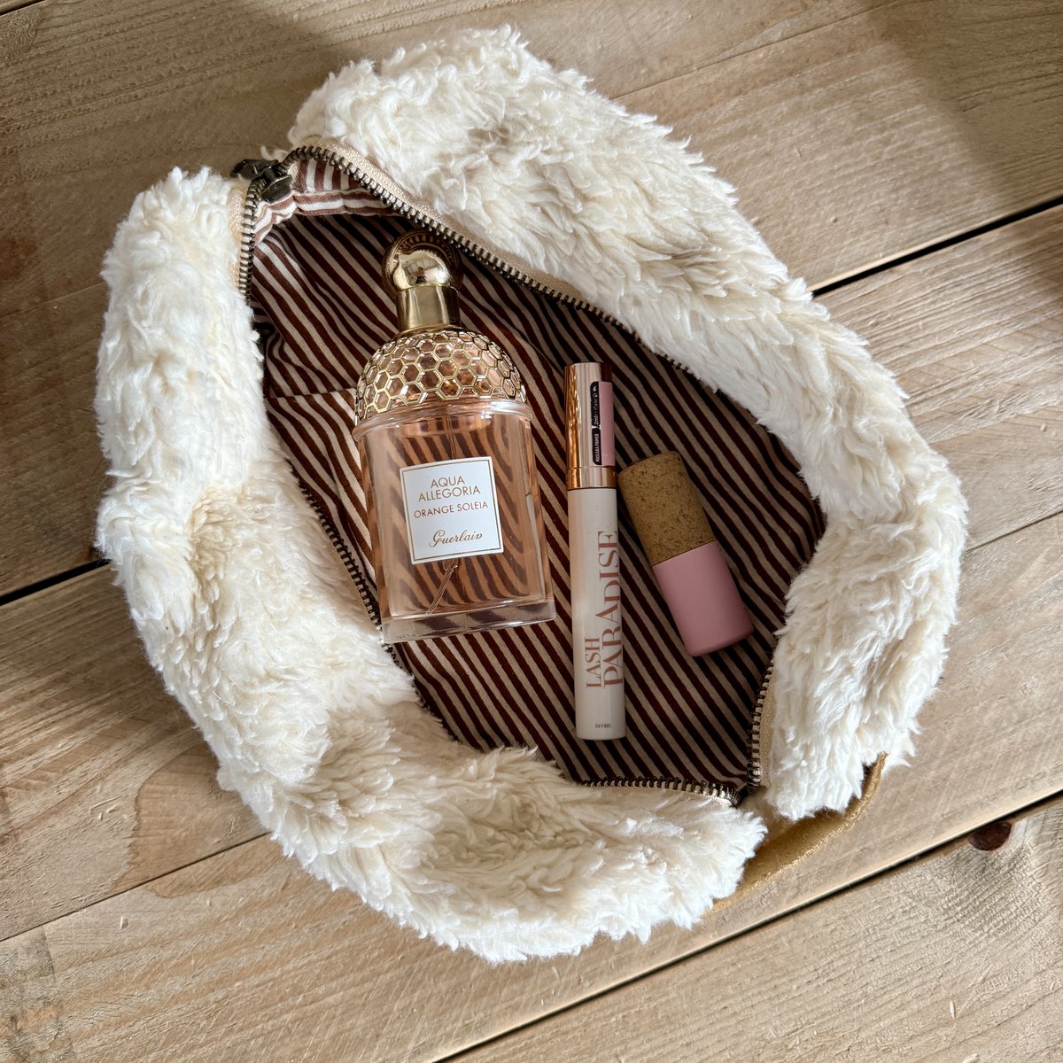 Teddy Pouch 
