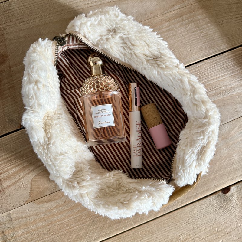 Teddy Pouch 
