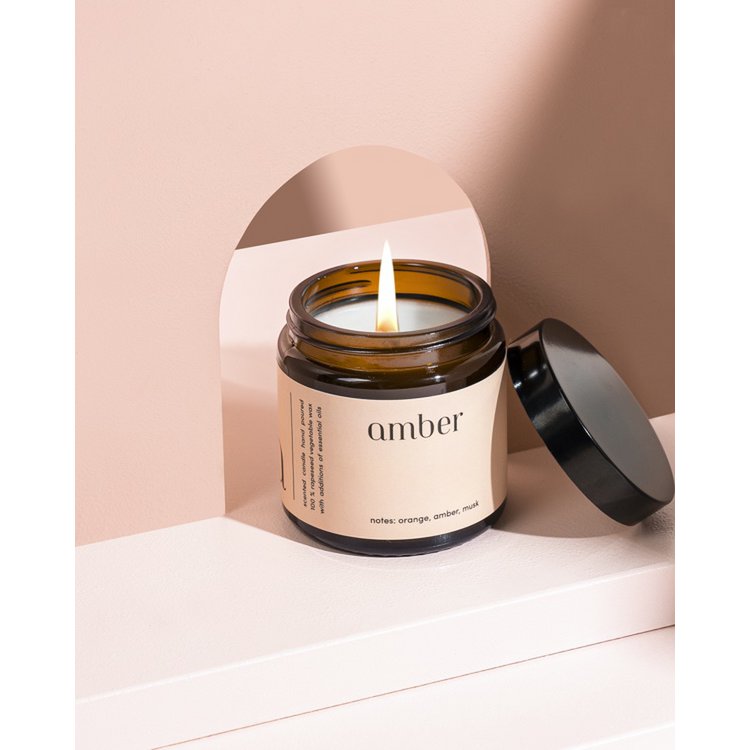 Candela profumata "Ambra" 100% cera di colza naturale 120g