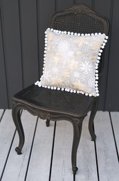 Winter motive Pillowcase with snowflake print, Cottom-Poly mix | TeaLurex Oro