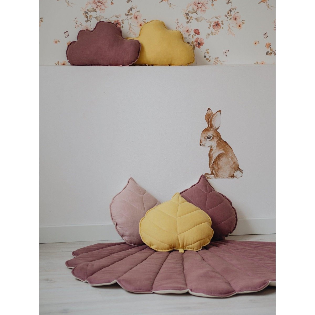 Cuscino in foglie di lino “Rosa Cipria”.