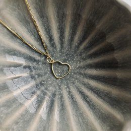 Heart to Get necklace