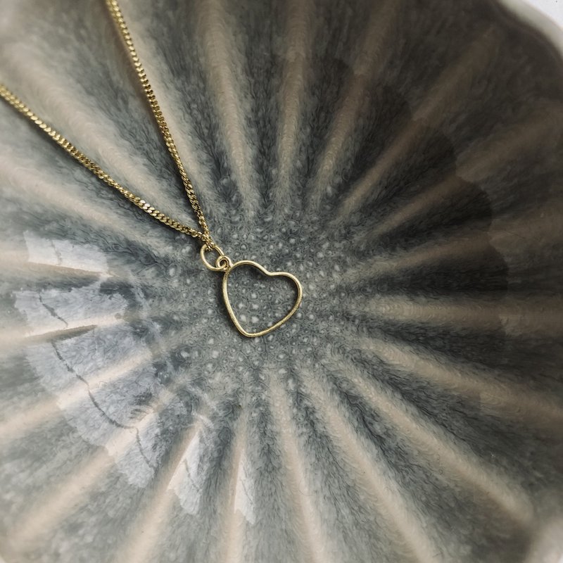 Heart to Get necklace