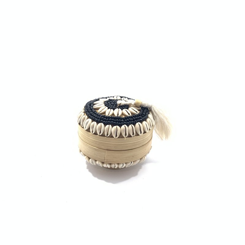 Bambu box with beads and cowrie shells