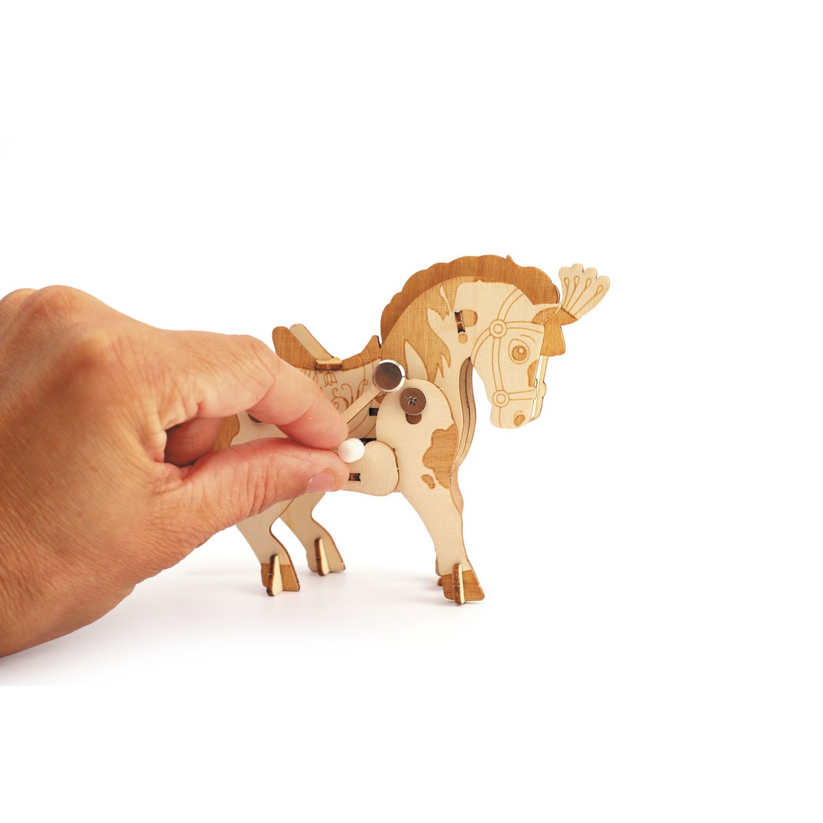 TRÆMODEL 3D MEKANISK HEST