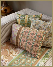 Coussin NIN-NIT Fleur Soleil | 100% coton tissé | décoratif avec nature ensoleillée et imprimé floral | vert| orange | rose | beige | jaune | bleu | multicolore | 50x50cm