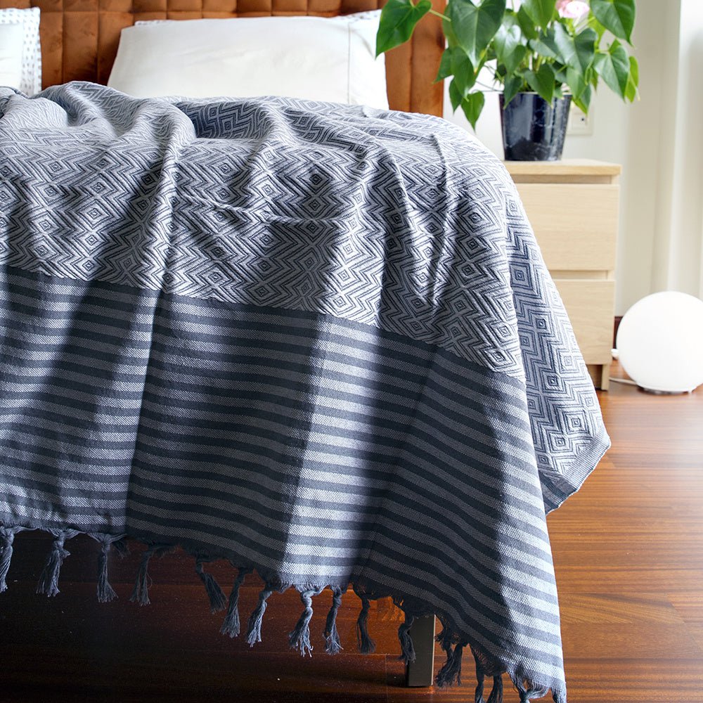 Gray 200 cm x 240 cm 100% Cotton