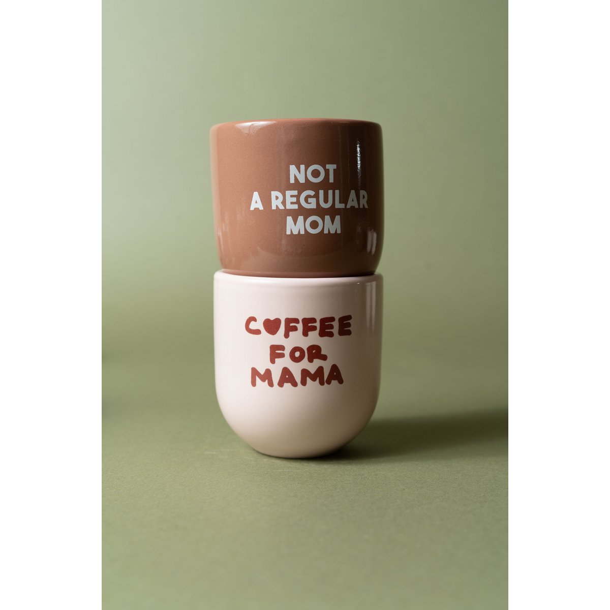 Sisi mug, Not a regular MOM
