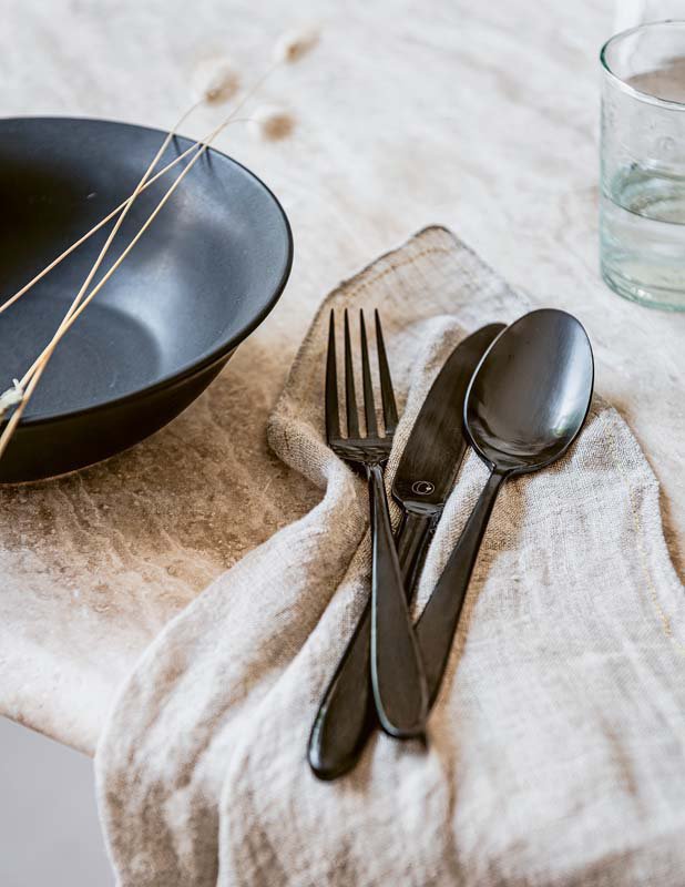 Set/6 Tea Spoons Matt Black