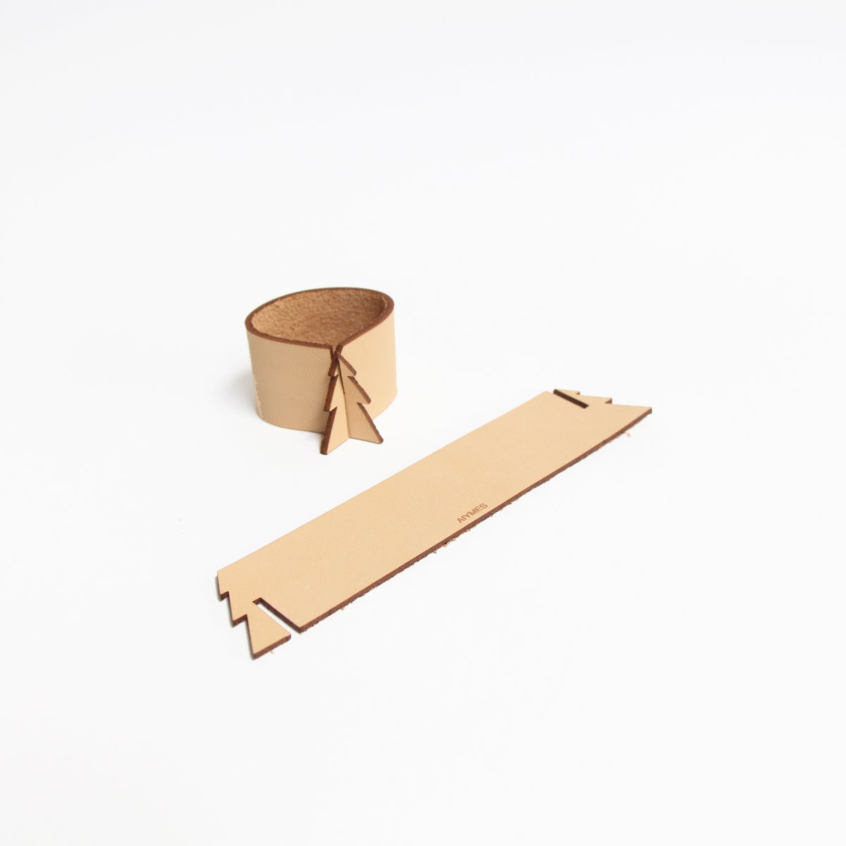 Napkin Rings Christmas Tree (set of 4) - Natural Leather
