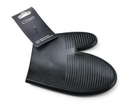 Black silicone oven mitt with textured grip for improved heat resistance and handling of hot cookware.