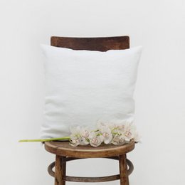 Housse de coussin en lin blanc optique