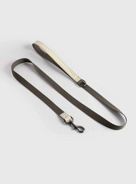  Durable dog leash in sage/khaki color, available in short (130cm) and long (180cm) lengths, with sturdy metal hardware and adjustable strap.