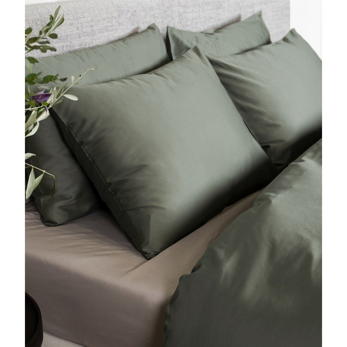 Satijnen beddengoedset Solid Green Tree