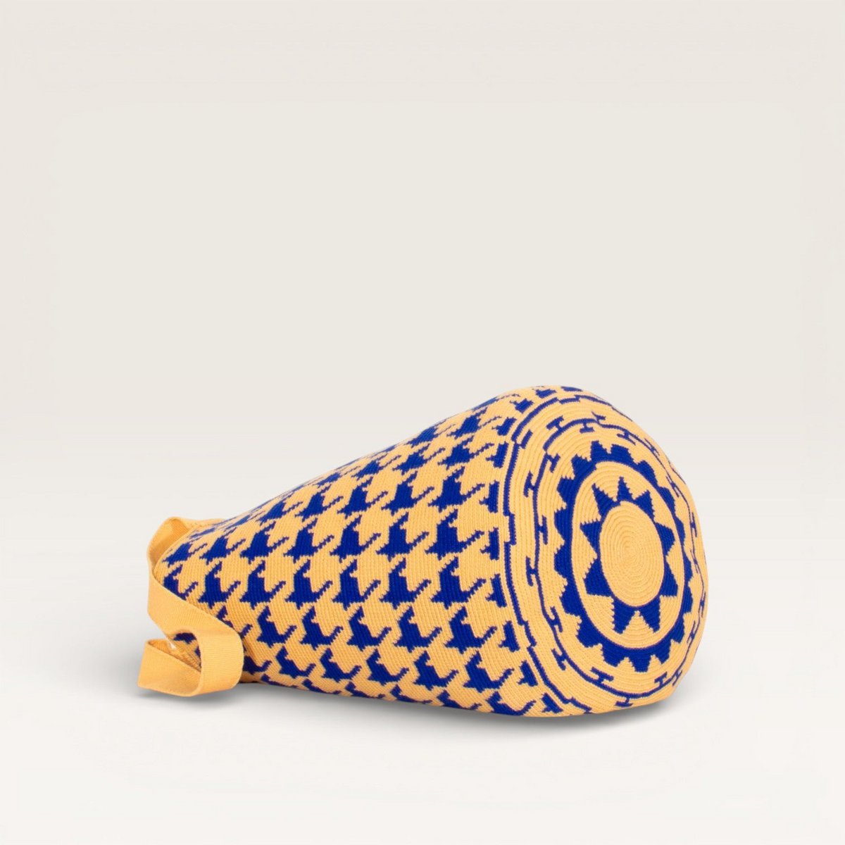 Houndstooth Round Tote Bag | Medianoche