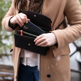 Pochette portefeuille Luz - Café